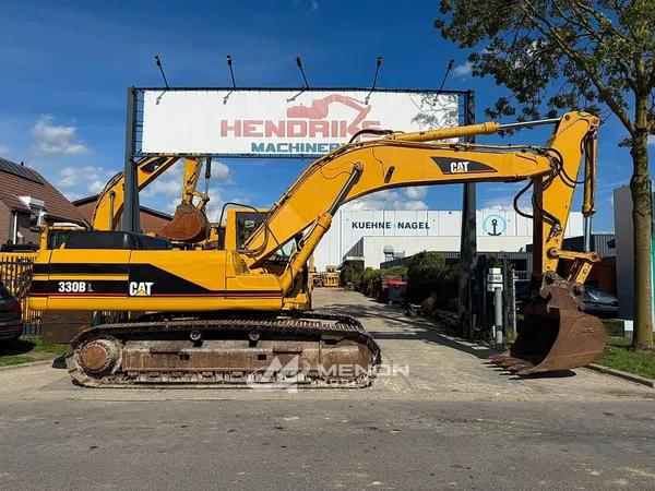 330BL Escavator Caterpillar ready to work
